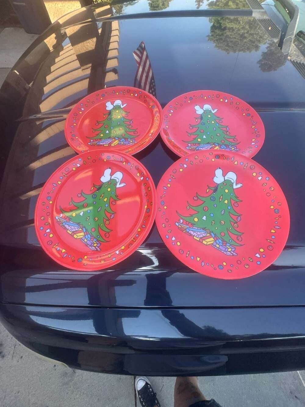 Peanuts Snoopy Christmas Tree Melamine Dinner Plates Set of 4